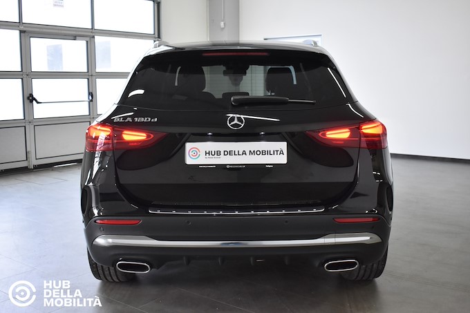 MERCEDES-BENZ GLA 180 d Automatic AMG Line Advanced Plus